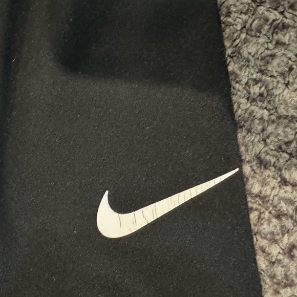 Nike Leggings - Picture 2 of 3